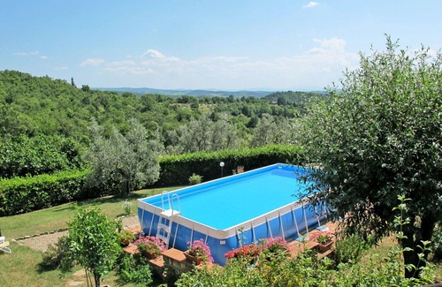 San Pietro in Bossolo House | Beautiful private villa with private pool, WIFI, TV, patio, pets allowed, panoramic view and par.