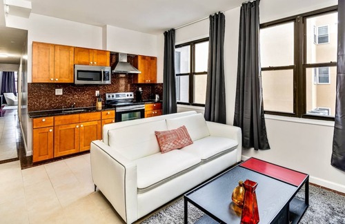 Chinatown Apartment | Be My Guest, Gorgeous 2BD Next to Reading Terminal