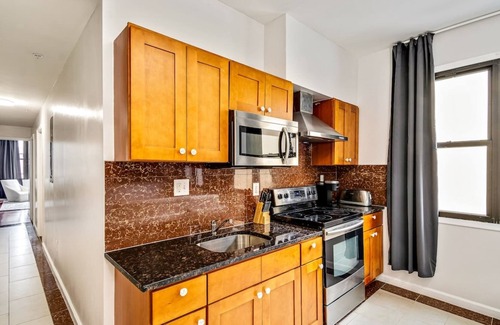 Chinatown Apartment | Be My Guest, Gorgeous 2BD Next to Reading Terminal