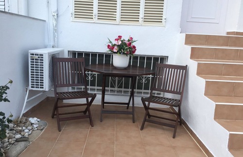 Vista de los Angeles-Rumina House | BEAUTIFUL HOUSE ABOUT 100 METERS FROM THE BEACH.