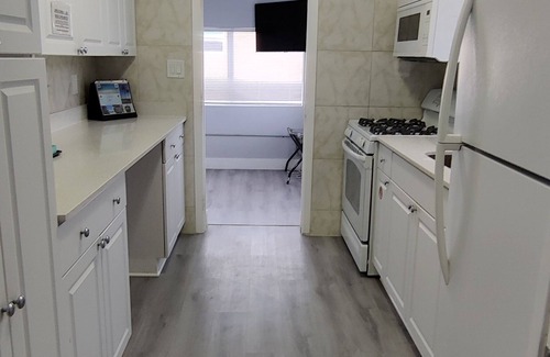 Hollywood South Central Beach Apartment | Beach #4 - Only a few steps to the beach with pool