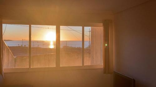 Vista Hermosa House | Beach and City Apartment