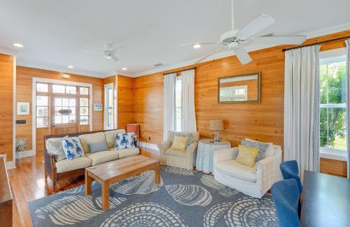 Carrabelle House | Beach and Pool Access Peaceful St Teresa House