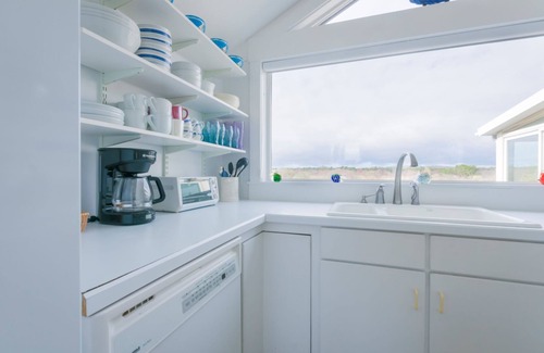 Sagamore Beach House | Beach Bliss 100 feet away from Sagamore Beach!