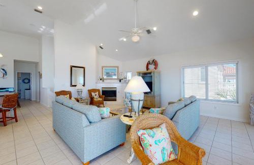 East End House | Beach Boy