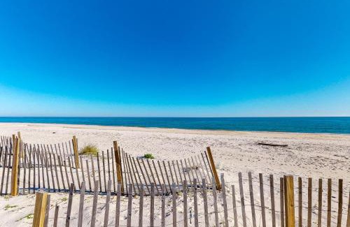 East End House | Beach Boy