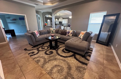 South Side House | Beach Break 4-bedroom house in fabulous Corpus Christi with Remote office