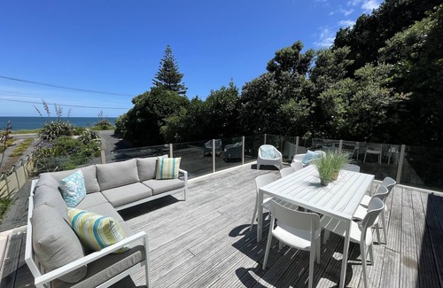 Paraparaumu House | Beach Breakaway!