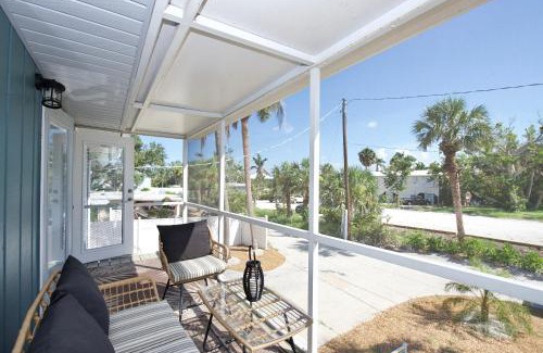 Mid Island House | Beach Bungalow 2 by Sun Palace Vacations
