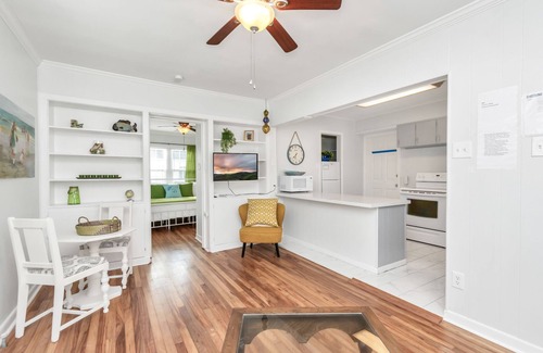 Galveston House | Beach Bungalow 6 Blocks to Beach