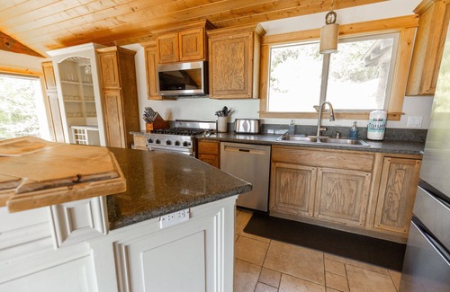 Brookings House | Beach Bungalow at Crook Point