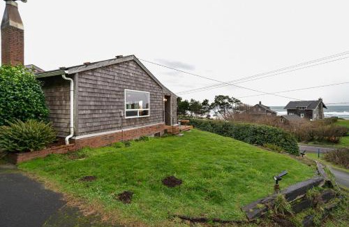 Neahkahnie Beach House | Beach Bungalow