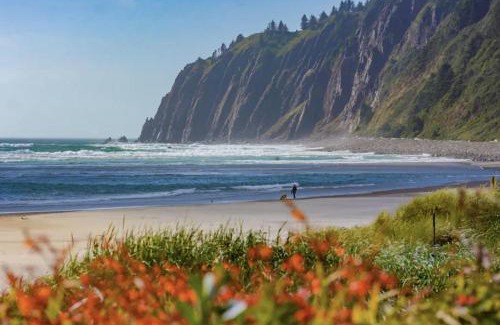 Neahkahnie Beach House | Beach Bungalow