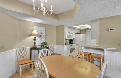 Saint Simons Island House | Beach Club 303