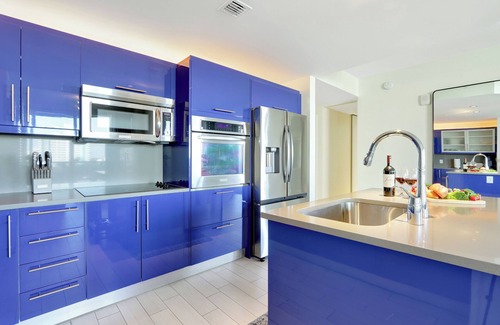Barrier Island Condo | Beach Club: Oceanfront, Resort Amenities, Balcony Views