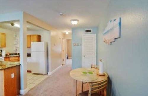 Biloxi Apartment | Beach Comber at Oak Shores
