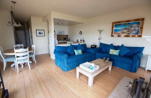 Watsonville Condo | Beach Condo Pelican 26