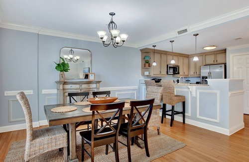 Tybee Island Condo | Beach Condo Walk to Beach, Heated Pool Access