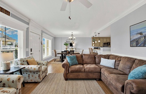 Tybee Island Condo | Beach Condo Walk to Beach, Heated Pool Access