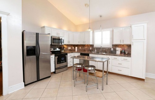 Old Town Cottage | Beach Cottage in Old Town Bay St. Louis