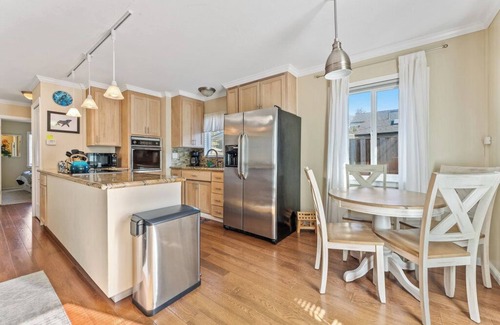 Rio del Mar House | Beach Cottage Just Steps From the Sand,