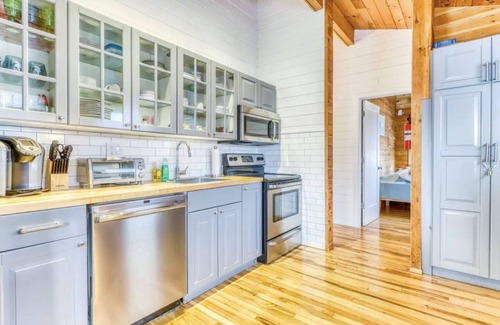 Ocean Bay Park Cottage | Beach Cottage on Fire Island