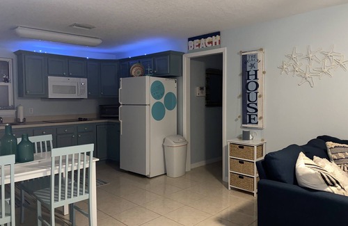 New Smyrna Beach House | Beach cottage cozy & clean; NSB BEACH RETREAT 8103335397