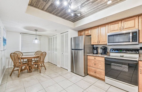 Redington Shores Condo | Beach Cottages Condo on the beach!