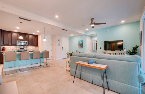 Whitney Beach Condo | Beach Daze by Coastal Chic Vacations