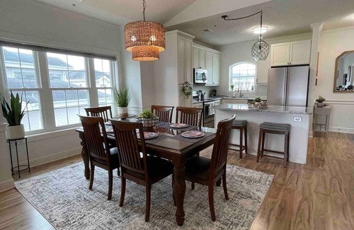 Central Myrtle Beach Condo | Beach Dreams and Golfers Delight