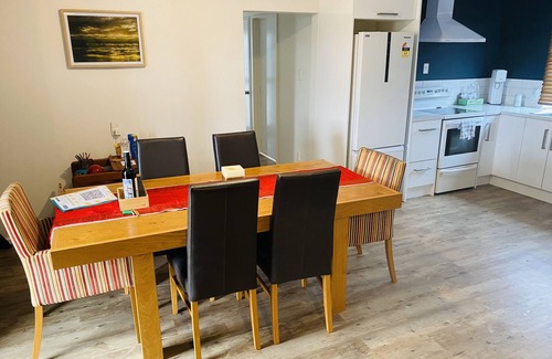 Foxton Beach House | Beach Dreams, Linens Included: Modernised 3BR, Foxton Beach Haven - Fast WiFi!