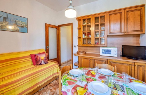 Borghetto Santo Spirito Apartment | Beach front apartment