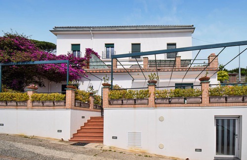 Raito Apartment | Beach front apartment