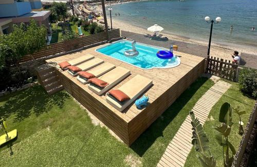 Lygaria Villa | Beach front apartment with swimming pool