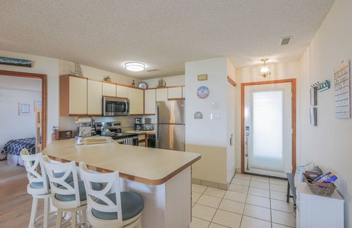 Brigantine Apartment | Beach front condo with ocean views to love and hear: 2 bed, 2 bath