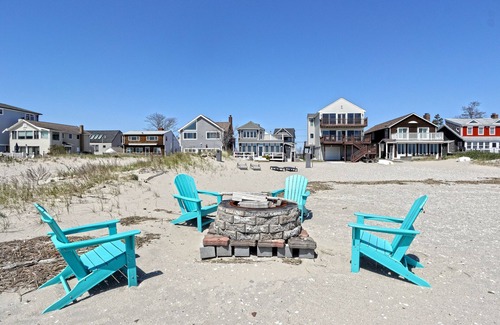 Devon House | Beach front home with deck, balcony and private beach!