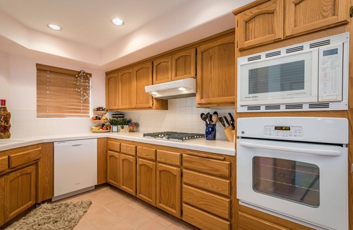 Oceano Condo | Beach front luxury apartment