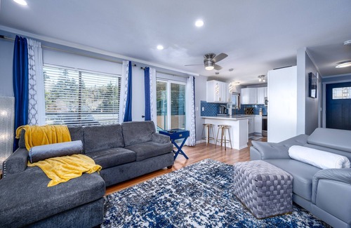 Redondo Condo | Beach Front Oasis Entire Place 1100 ft.² EV Charger Available