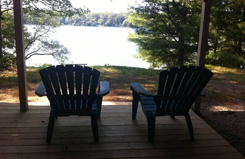 East Falmouth House | Beach Front on Beautiful Jenkins Pond, Quiet Area, nDiscounted off season rates!