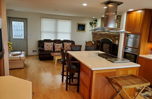 Villas House | BEACH FRONT SPECTACULAR SUNSET VIEWS SECLUDED BLOCK