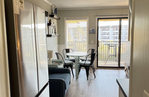 Folly Field Condo | Beach Front with Ocean View