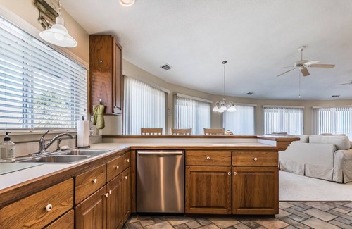 Beachwalk House | Beach Front Harbor Island - Golf Cart Included