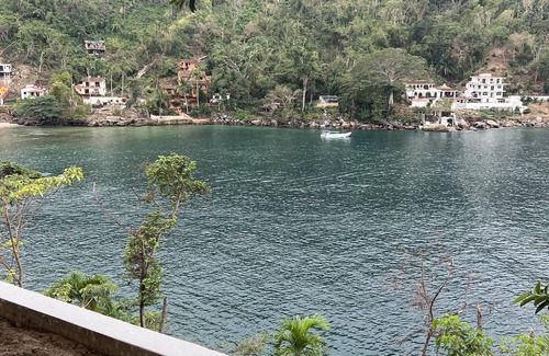 Boca de Tomatlan Apartment | Beach frontage Family Vacation home, 10 miles from downtown PV romantic zone