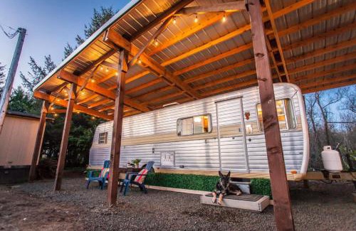 Grayland House | Beach Get Away Fabulous Vintage Trailer
