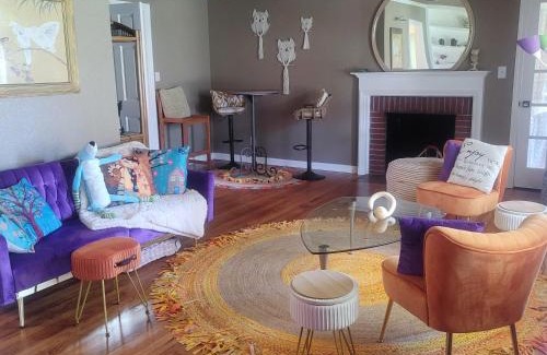 Brunswick House | Beach Go-Boho Private FIFTY DOLLARS Room Coffee - Tea FREE! INSTANT BOOK