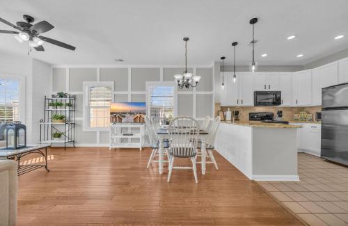 Red Hill Apartment | Beach & Golf Vacation 2