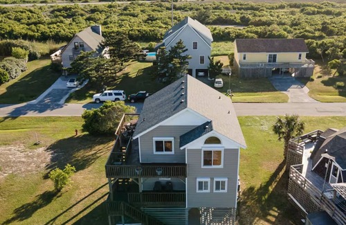 South Nags Head House | Beach Haven Just Steps Away from the Ocean, Amazing Views