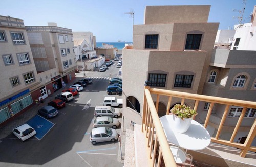 Gran Tarajal Apartment | Beach Holiday Home Fue