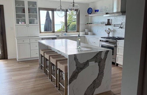 North Bay House | Beach Home with Private Beach on Lake Michigan - “Lady Blue”