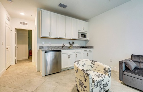 Port Saint Lucie Apartment | Beach-Hop & Golf! Port St Lucie Apt w/ Shared Yard